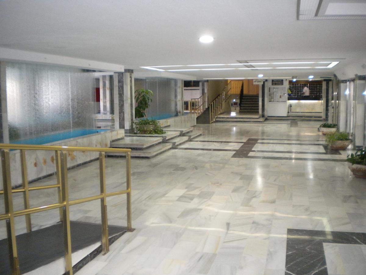 Jupiter Apartment Sea, Pools View Беналмадена Екстериор снимка